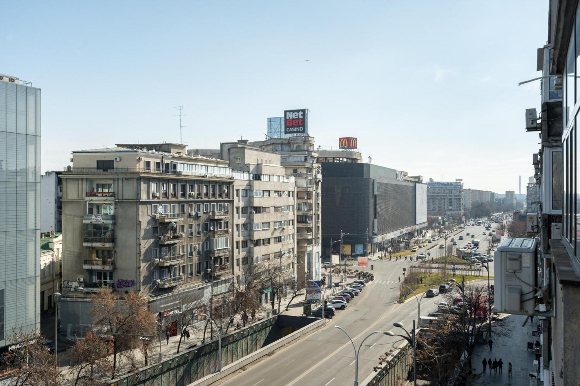 Central Aesthetic Apartment Бухарест Экстерьер фото